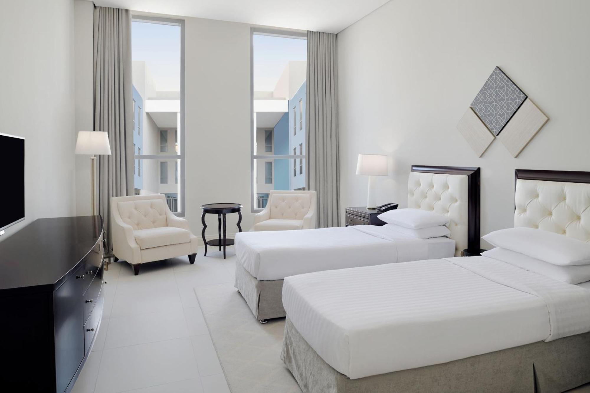 Delta Hotels By Marriott Dubai Investment Park Εξωτερικό φωτογραφία