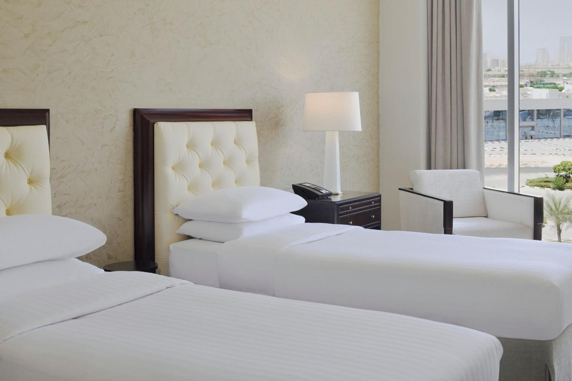 Delta Hotels By Marriott Dubai Investment Park Εξωτερικό φωτογραφία